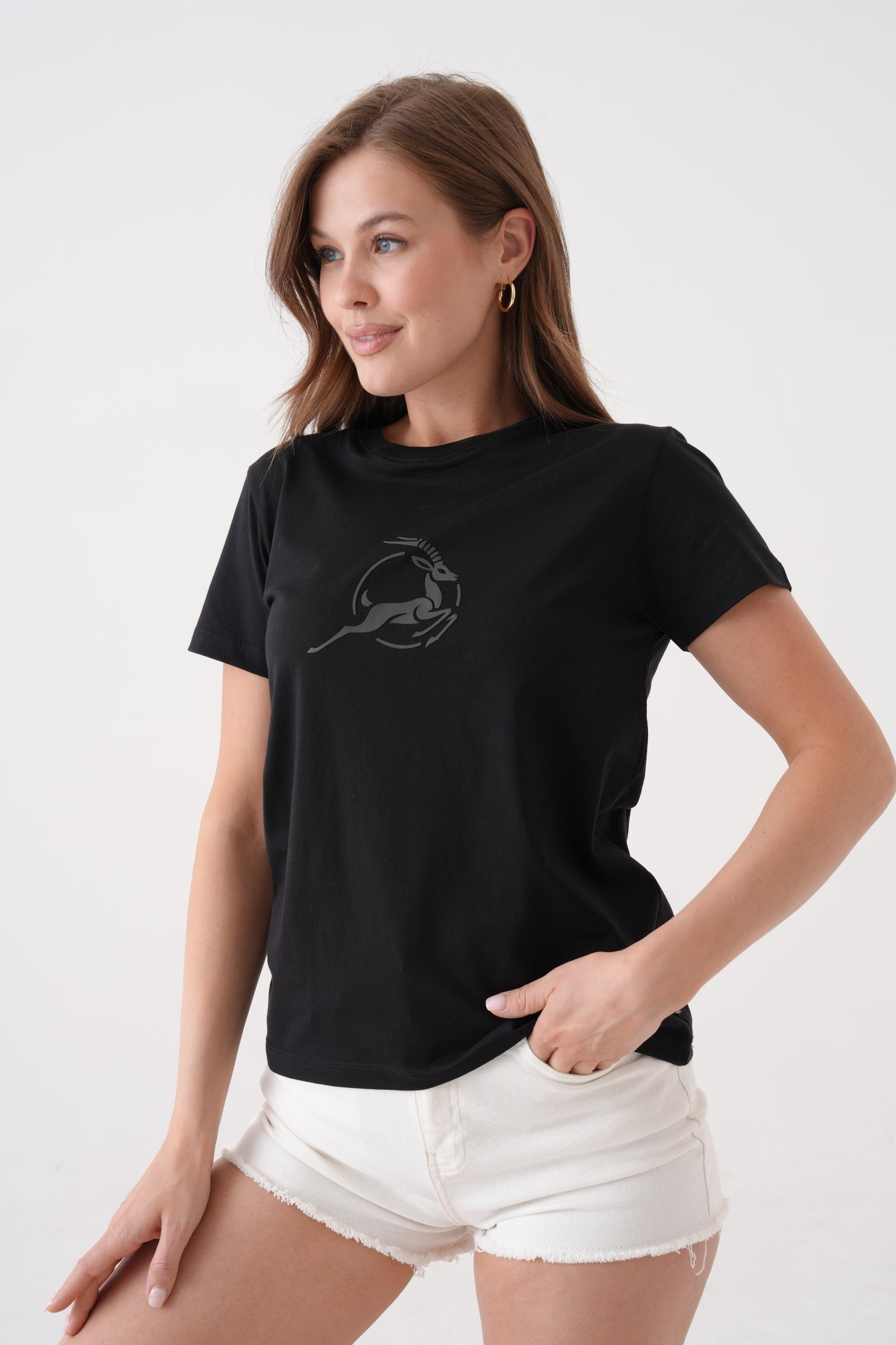 Stealth Grace | Yüksek Kabartma Baskılı Siyah T-Shirt
