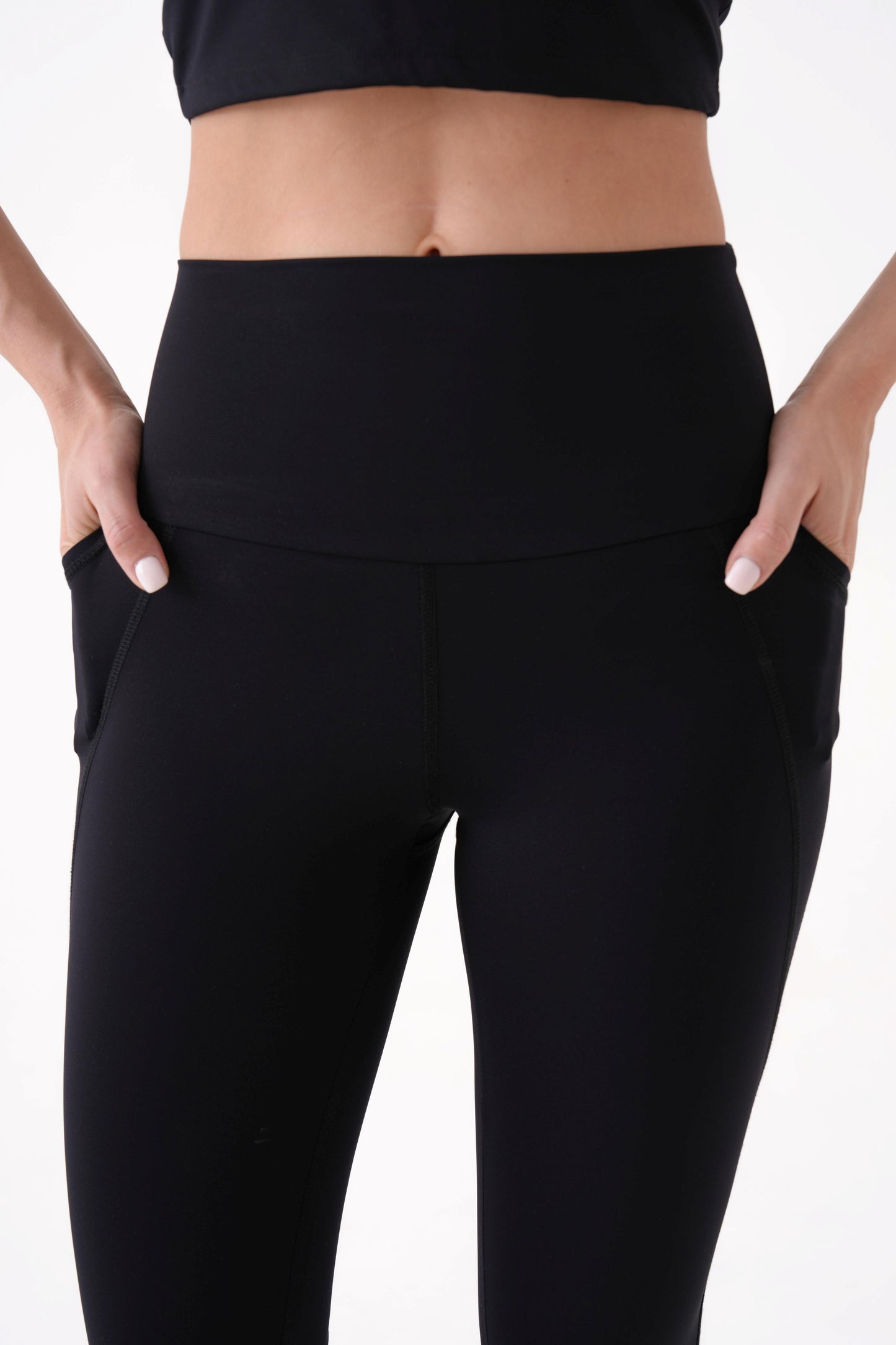 ContourFit | Çift Cepli Bilek Hizası Tayt